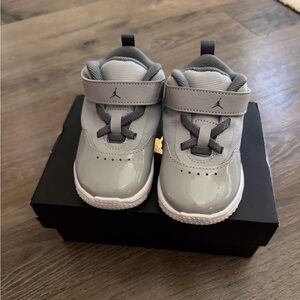 Jordan Stay Loyal 3